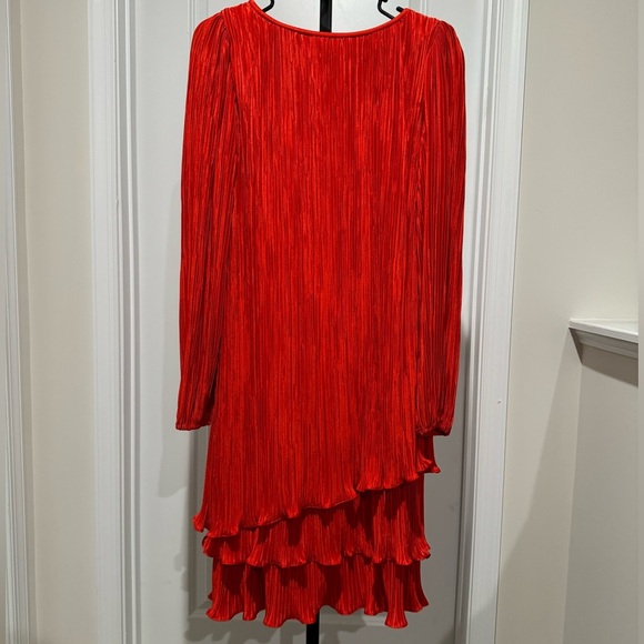Vintage Lory’s Beautiful red ruffle cocktail or gala midi dress in medium - Picture 1 of 3